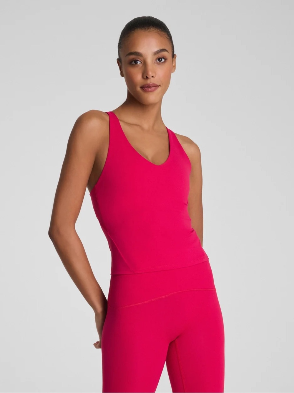 NWT SPANX® BoostUp V-Neck Shelf Tank | Fuchsia